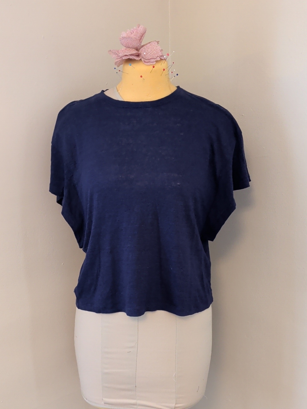 Banana Republic Navy Short Sleeve Crewneck Top